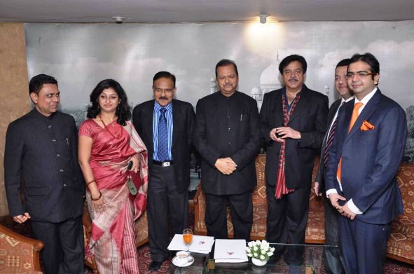Celebrities visit Prayas JAC